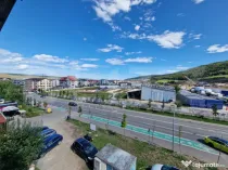 Apartament cu 2 dormitoare, 51 mp, 3 balcoane, parcare, cent