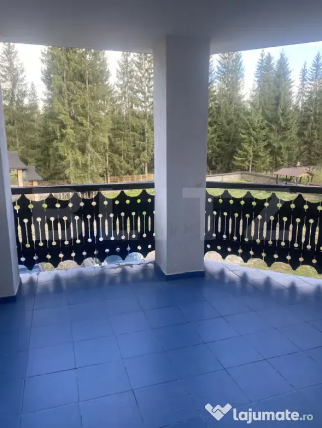 Vânzare pensiune/hotel într-o zonă superbă din Poiana N
