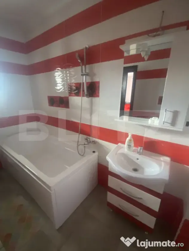 Vânzare pensiune/hotel într-o zonă superbă din Poiana N