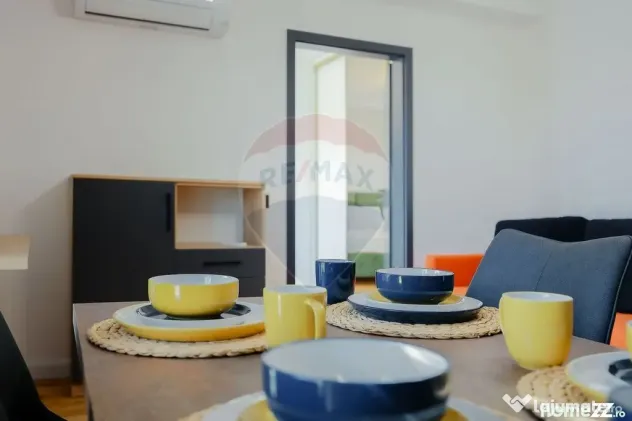 Apartament cu 2 camere, de vânzare, ultracentral, str Av...