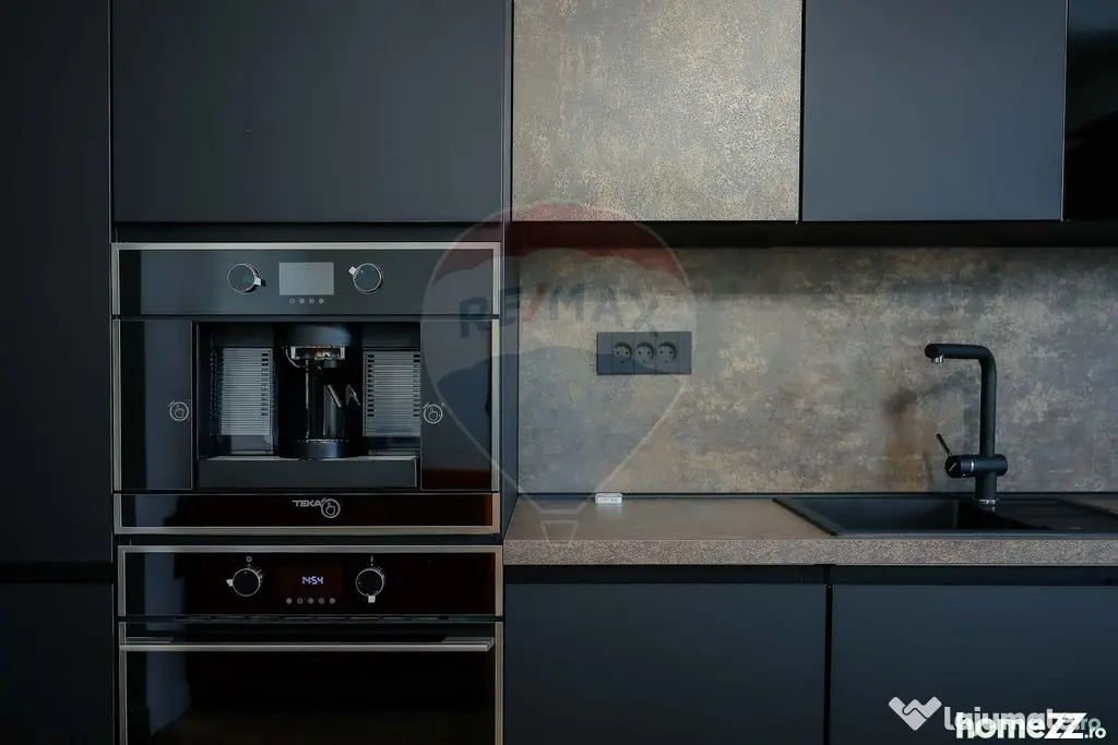 Apartament cu 2 camere, de vânzare, ultracentral, str Av...
