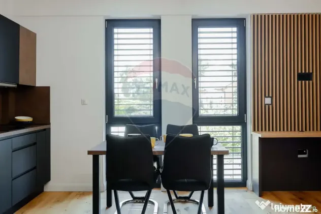 Apartament cu 2 camere, de vânzare, ultracentral, str Av...