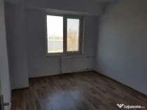 ZONA PELICAN- 2 CAMERE DECOMANDAT,ETAJ 2