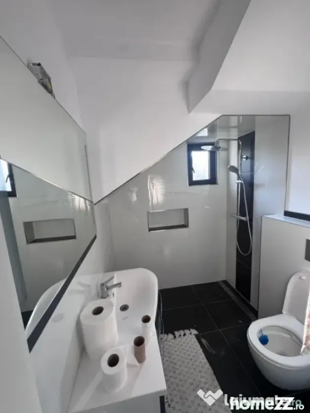 Casa individuala cu garaj si foisor, centru- Horodnic de Sus - Horodnic (Suceava)