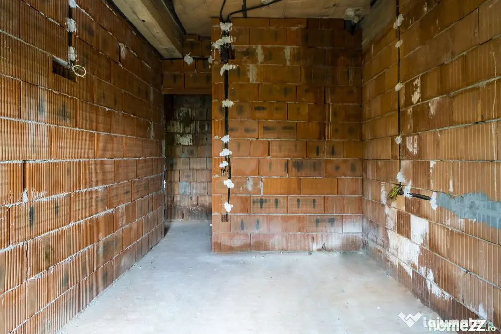 Apartament 3 cam., 2 bai, 2 balc., bloc nou, finisat la c...