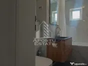 Apartament cu 3 camere decomandat in zona Maranata 