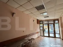 Spațiu comercial central pretabil fast food, 80 mp, zona Un