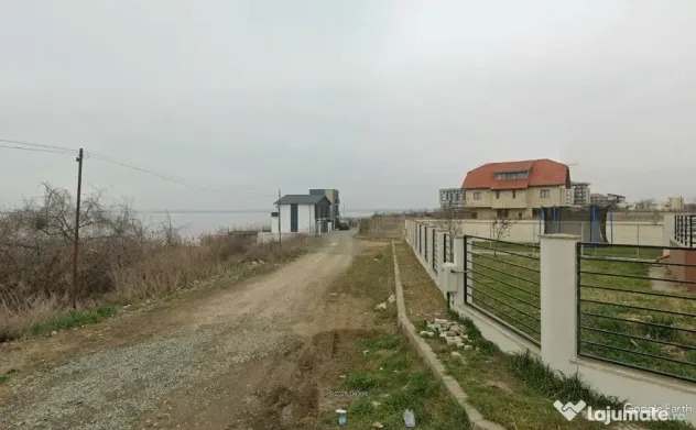 Teren de vanzare in Mamaia Sat malul lacului Siutghiol
