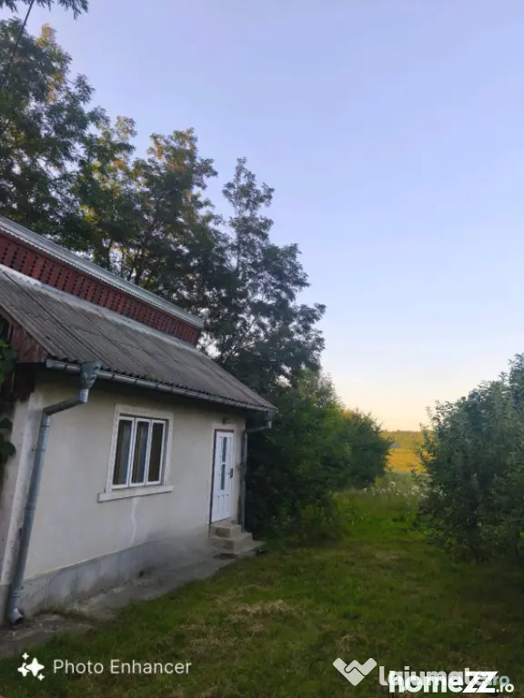 Casa individuala, 3500mp teren, zona Negostina, Siret