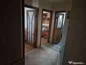 Apartament cu 3 camere de vânzare în zona Stefan cel Mare 