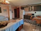 Apartament cu 3 camere de vânzare în zona Stefan cel Mare 