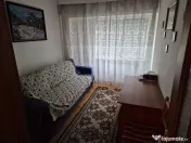 Apartament cu 3 camere de vânzare în zona Stefan cel Mare 