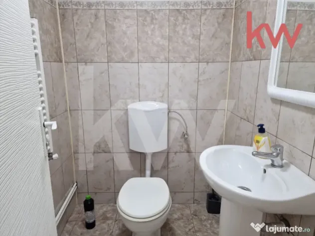 Spațiu comercial – central, compartimentabil