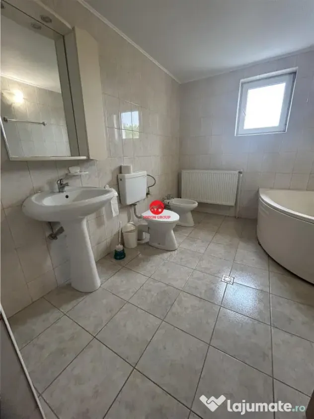 Casa P M complet mobilata, 8 camere, teren 1000mp, langa Gol