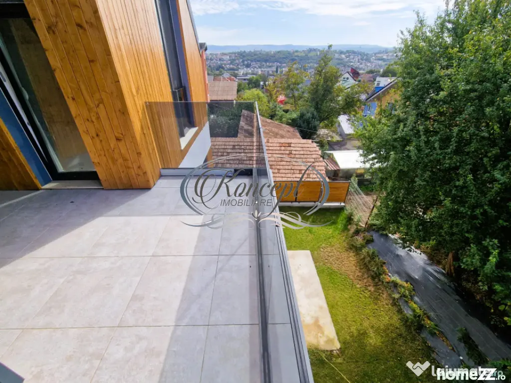 Duplex deosebit si eficient termic situat in Dambul Rotund - Cluj-Napoca (Cluj)