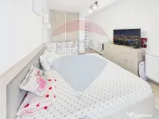 Apartament 3 camere - Titan, balcon generos și 2 locuri ... 