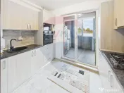 Apartament 3 camere - Titan, balcon generos și 2 locuri ... 