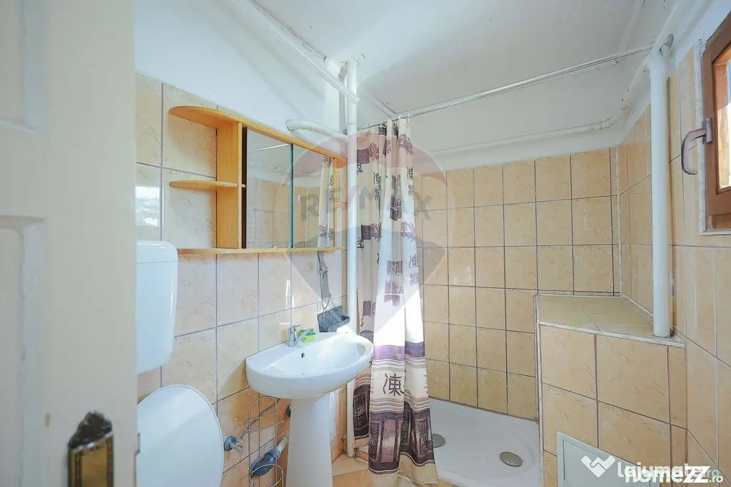 Casă cu 4 camere de vânzare în zona Dealuri Oradea