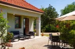Casă cochetă de vânzare, teren 954 mp, posibil parcela...