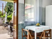 Casă cochetă de vânzare, teren 954 mp, posibil parcela... 