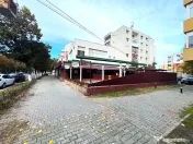 VANZARE CLADIRE CU RESTAURANT UTILAT COMPLET PLUS SPATIU COM 