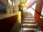 VANZARE CLADIRE CU RESTAURANT UTILAT COMPLET PLUS SPATIU COM
