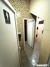 VANZARE CLADIRE CU RESTAURANT UTILAT COMPLET PLUS SPATIU COM