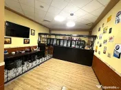 VANZARE CLADIRE CU RESTAURANT UTILAT COMPLET PLUS SPATIU COM 