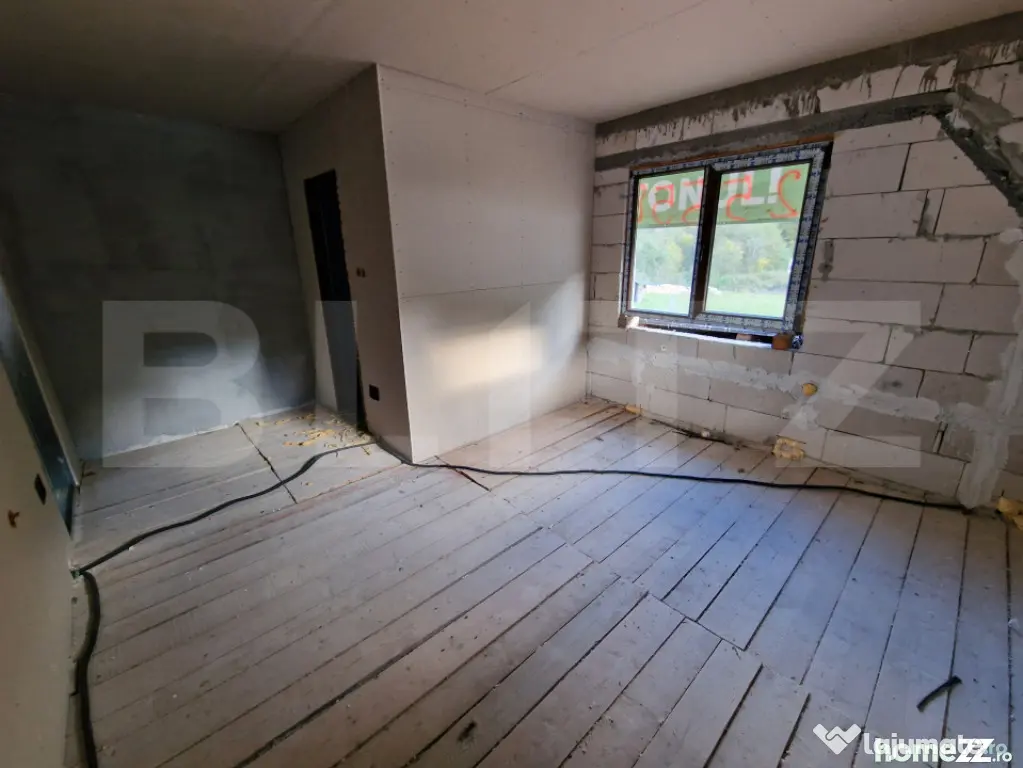 Oportunitate investitie, casa individuala, 264mp utili, 7 ca - Marisel (Cluj)