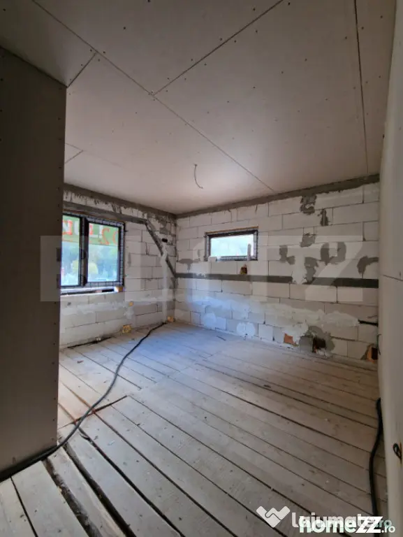 Oportunitate investitie, casa individuala, 264mp utili, 7 ca - Marisel (Cluj)
