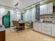 Vilă individuală cu piscină, garaj dublu • teren 766 m 