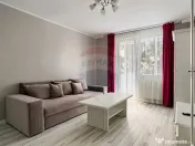 Apartament 3 camere, zona Traian-Boul Rosu 