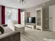 Apartament 3 camere, zona Traian-Boul Rosu 