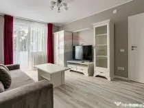 Apartament 3 camere, zona Traian-Boul Rosu