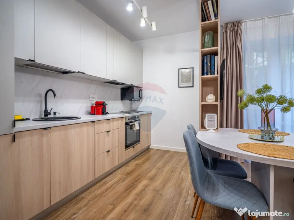 Studio cu terasă și vedere către munți – Green Futu...