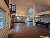Vila spatioasa Itcani
