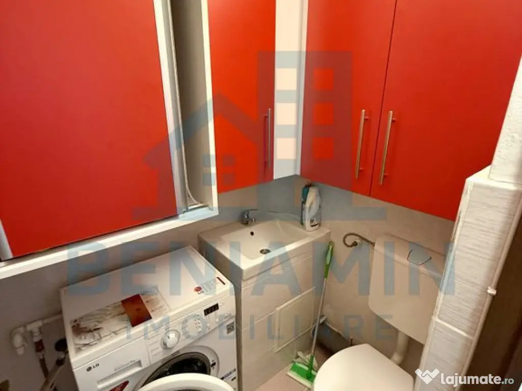 3 Decomandate-2 bai-Centrala termica-Mobilat-Utilat-foart...