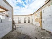 PRET NOU! Casa + Teren 1144 mp - Zimandu Nou, Arad - COMI... 