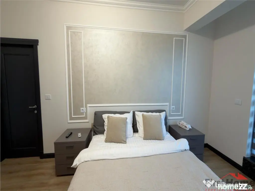 Penthouse 115 mp, terasa 30 mp, parcare boxa, bloc nou - Focsani (Vrancea)