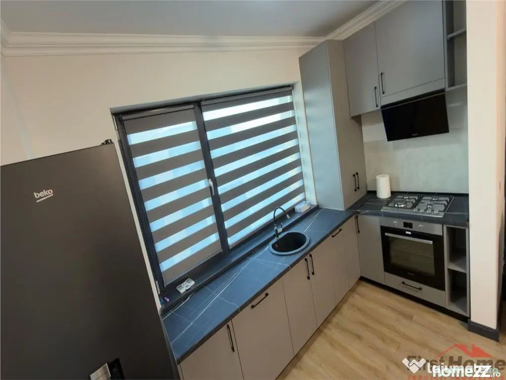 Penthouse 115 mp, terasa 30 mp, parcare boxa, bloc nou - Focsani (Vrancea)