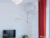 Apartament cu 4 camere cu vedere spre fântânile de la Pia? 