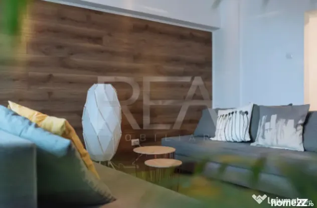 Apartament cu 4 camere cu vedere spre fântânile de la Pia? - Bucuresti (Bucuresti-Ilfov)