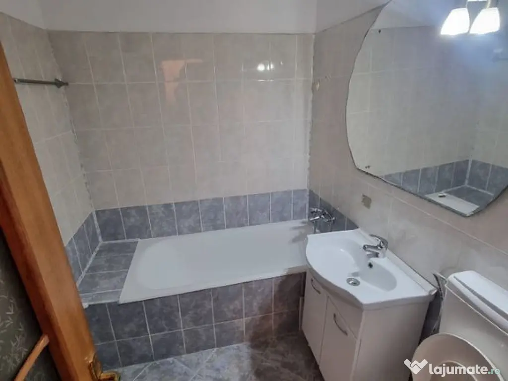 Aurel vlaicu-apartament 2 camere decomandat cu gaze