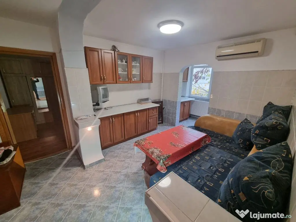 Aurel vlaicu-apartament 2 camere decomandat cu gaze