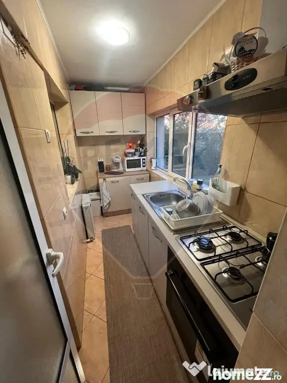 Apartament cu 2 camere de vânzare în zona Sud-Vest