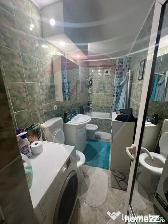Apartament cu 2 camere de vânzare în zona Sud-Vest