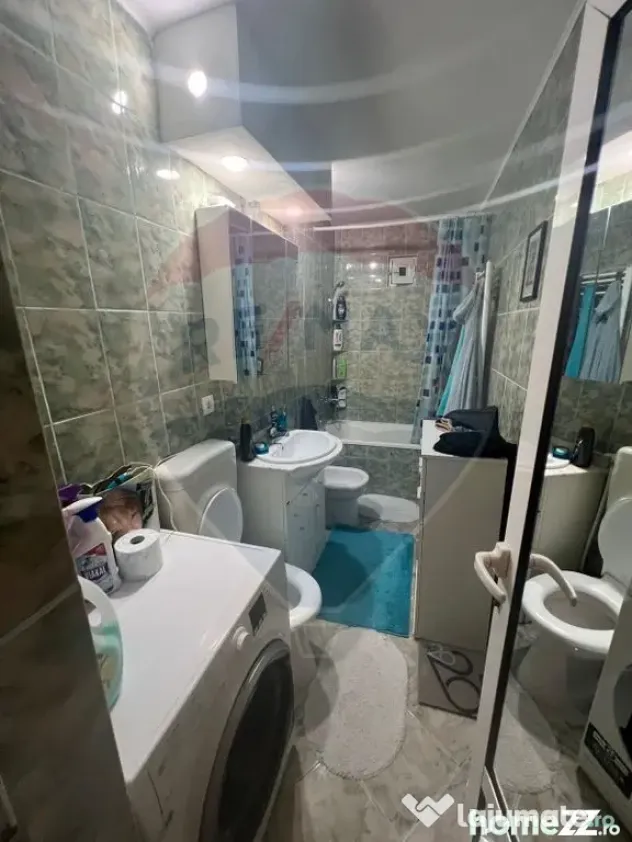 Apartament cu 2 camere de vânzare în zona Sud-Vest