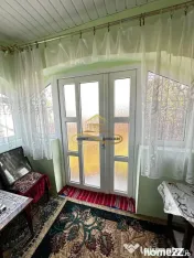 Casa batraneasca din caramida de vanzare si 4500 mp teren... 