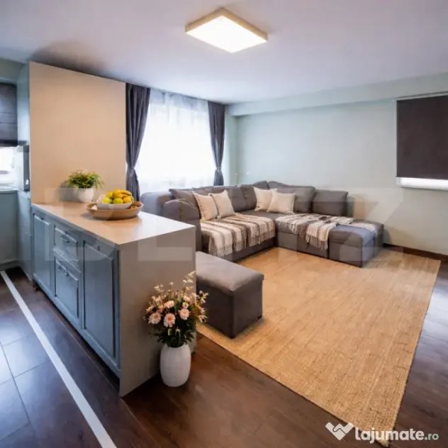 Apartament cu 3 camere, 2 bai, 66 mp /zona Tractorul