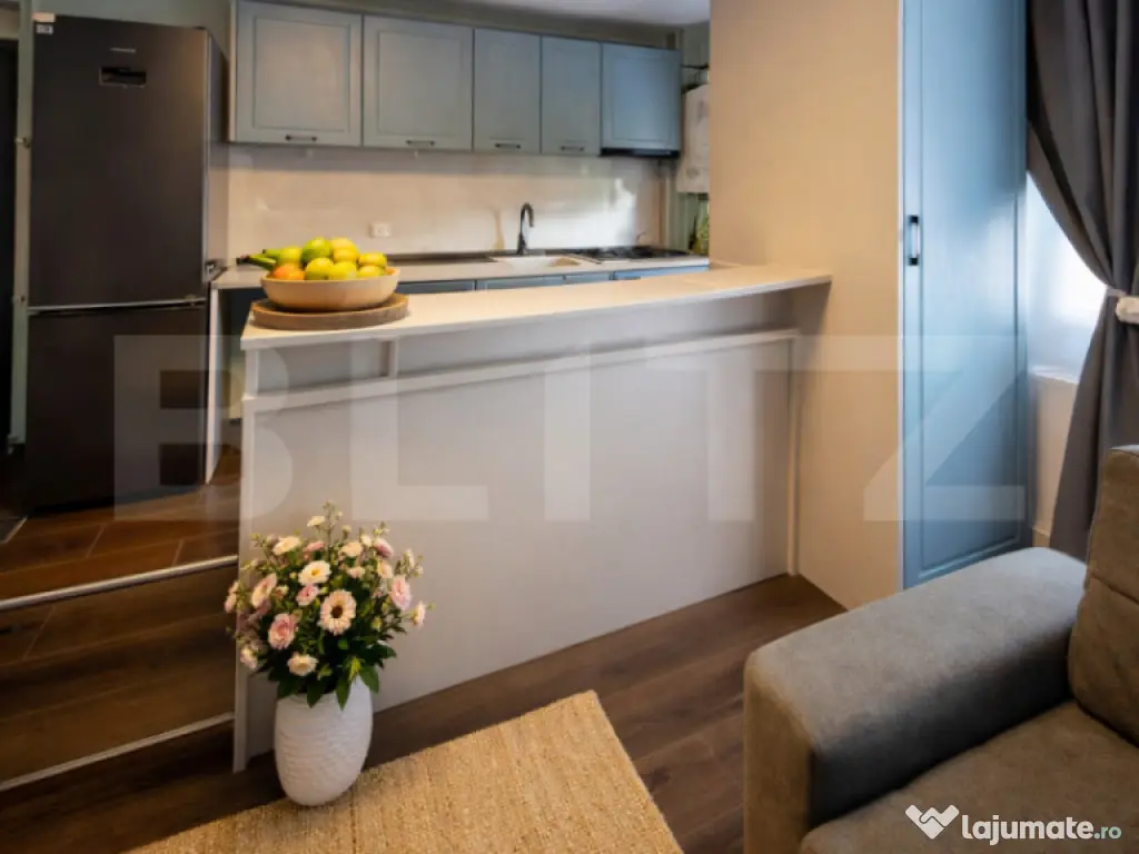 Apartament cu 3 camere, 2 bai, 66 mp /zona Tractorul